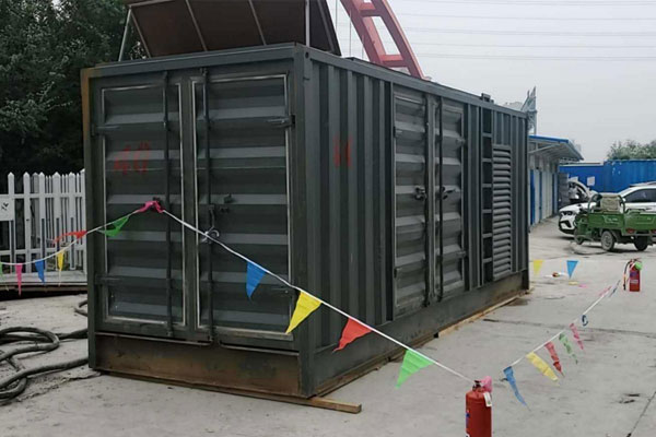 兰考发电机租赁空气滤清器多久更换一次？