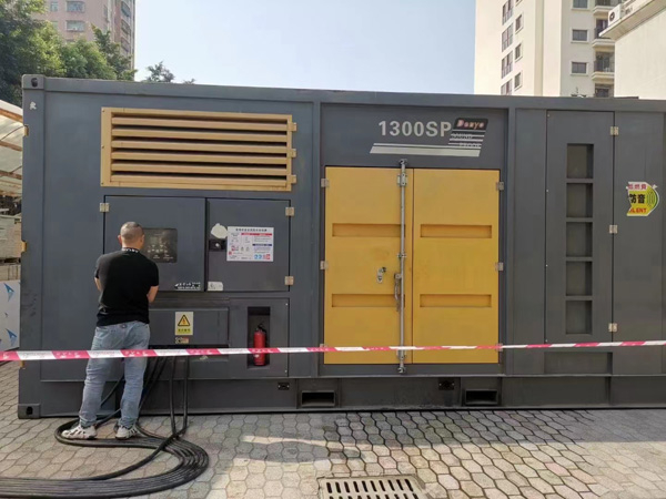 兰考500KW发电机组冬季应该配多大的启动电瓶？